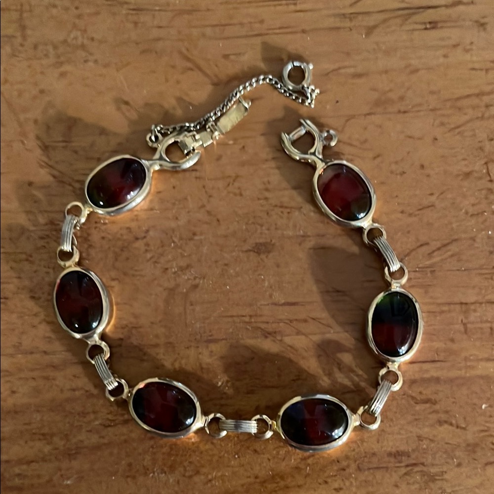 Vintage 70’s Sarah Coventry bracelet